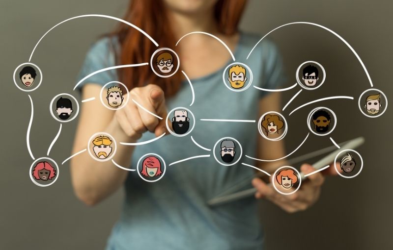 How to Build Relationships in a Virtual World